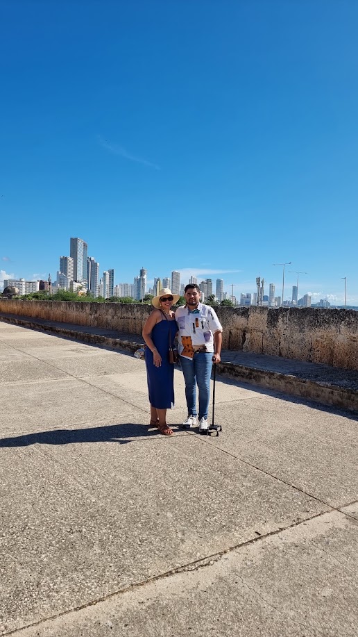 Luchy y Jefryth construyendo su hogar y futuro (2024)